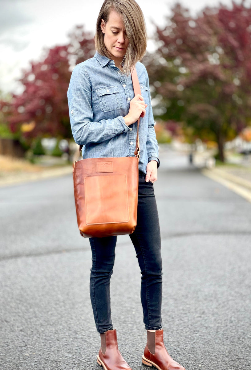 The June Crossbody Tote Bag | Leather Crossbody Bag – Driftwood Leather Co.